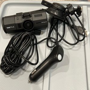 Vantrue dash cam. Both side great condition barely used